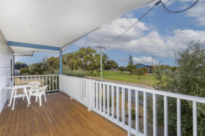 Golden Bay Beach Shack - EXECUTIVE ESCAPES, Warnbro